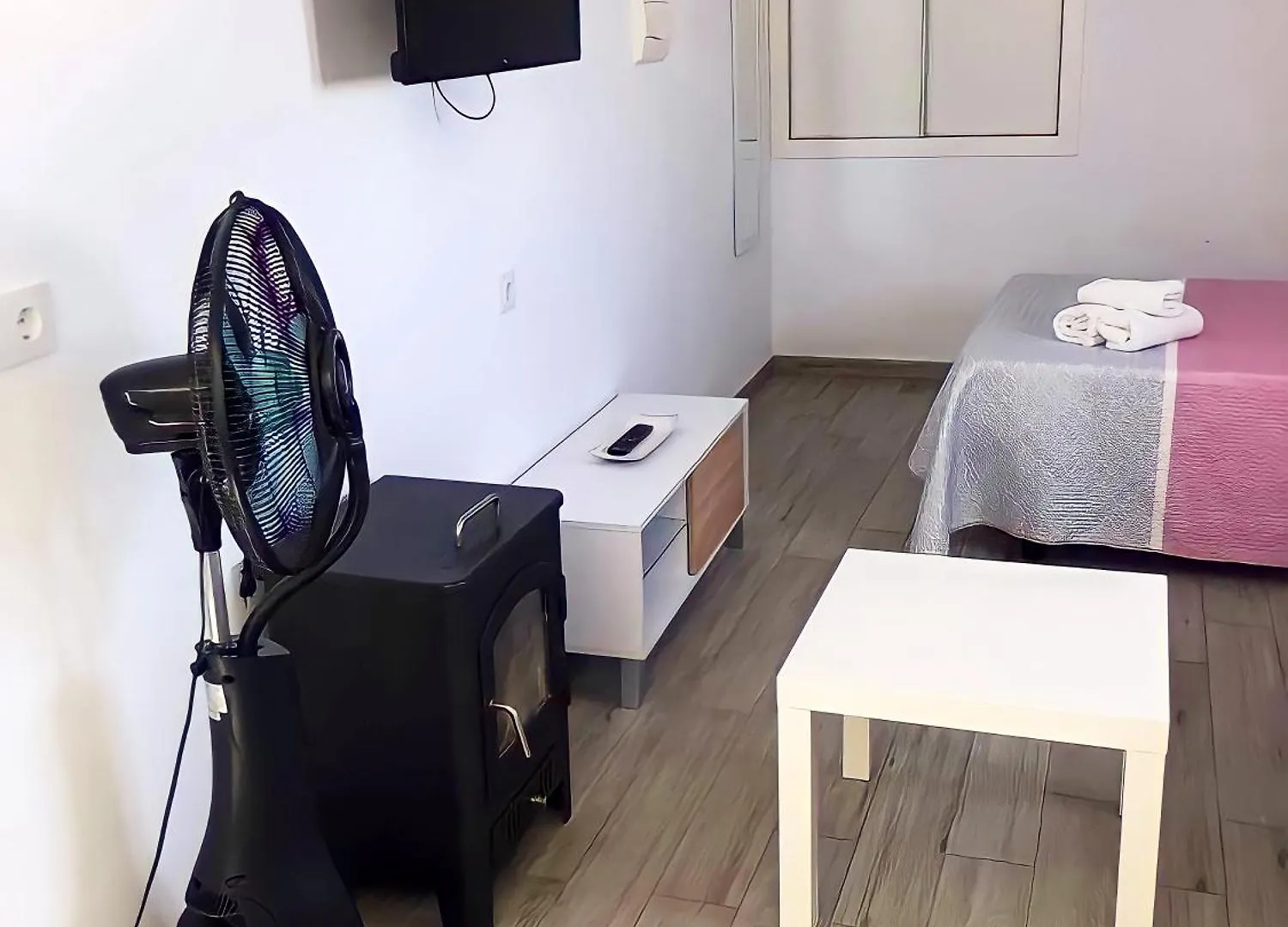 Estudios Contemporaneos Y Centricos Solo Familias Parejas Conil De La Frontera